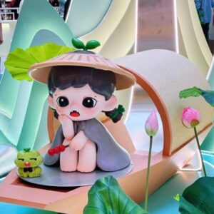 Cartoon Character Sculpture 02